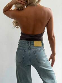 Vaiaye 女士无袖简约修身休闲背心，肩部饰有金属装饰，性感露背，适合海滩度假、圣帕特里克节等节日穿着，是外出活动的理想之选，也是女士夏季优雅上衣的完美搭配。 - 深灰棕色 - 查看 2