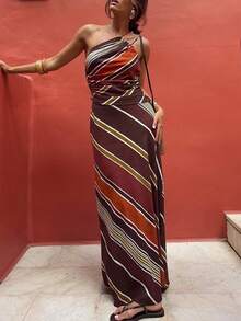 New Fashionable Elegant Contrast Color Striped Ruffled Camisole Top And A-Line Long Skirt Set (Random Floral Pattern), Suitable For Vacation, Beach, Evening Date, Formal Occasion Summer, Resort Wear - Brownish-red Stripes - View 3