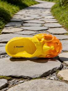 Pmoiste 男女通用可爱镂空恐龙设计柔软 EVA 时尚沙滩凉鞋，黄色 - 黃色 - 查看 2