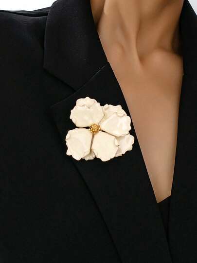 قطعة واحدة من دبوس الزهرة المعدني الذهبي الرقيق بطراز عتيق، مناسب للارتداء اليومي والحفلات والمناسبات