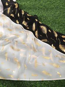 1 pieza Pañuelo triangular con estampado de pluma dorada, en negro y blanco, elegante pañuelo francés 2 en 1 para el cabello y el cuello, accesorio de moda elegante para el trabajo y las vacaciones - Multicolor - Ver 2