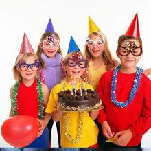 他和他的朋友们主题派对道具套装！纸质眼镜、面具和拍照道具——非常适合男孩生日派对和婴儿派对，必备派对用品！ - 彩色 - 查看 4