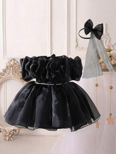 Đầm công chúa xếp ly bằng vải organza dễ thương cho bé gái mừng sinh nhật lần thứ nhất, thích hợp cho các dịp trang trọng như dạ hội và tiệc tùng, kèm băng đô đen.