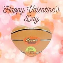 Valentine's Day Sports Themed  Shaped Tin Filled With Miniature Reese Peanut Butter Cups  Gift For Sports Lovers 2.4 Ounces Basketball - 籃球 - 查看 6