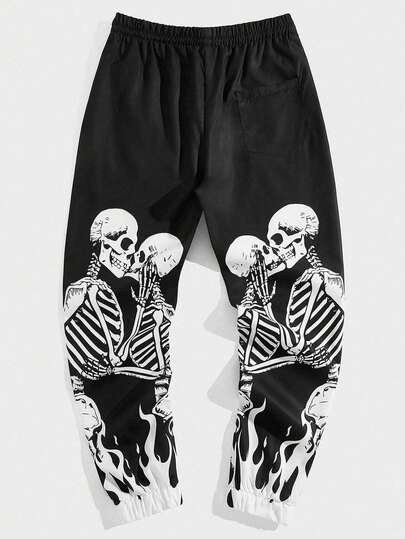 Pantalón casual de hombre con bolsillos con cordón, estampado de calavera y llamas, cómodo y suave, adecuado para uso diario y actividades al aire libre, pantalones de hombre para todas las estaciones.