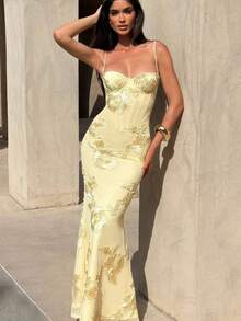 Women's High-End Banquet Flower Decor Evening Dress, Elegant Spaghetti Strap Dress, Slim Fit French Style Backless Solid Color Maxi Dress - Màu vàng - Xem 6