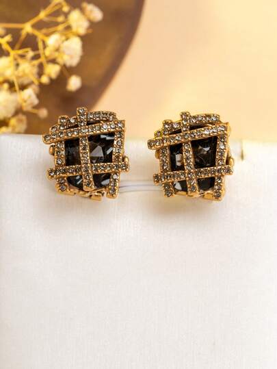 1 Pair Vintage French Black Gold Rhombus Rhinestone Earrings, Niche Design Distressed Elegant Versatile Commuting Popular Earrings