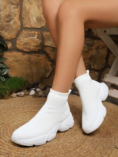 Women's All Black Casual Sports Air Cushion Shock Absorbing Running Shoes, Casual Shoes, Dance Shoes, Nurse Shoes, Shake Shoes, Platform Shoes, Chunky Sneakers