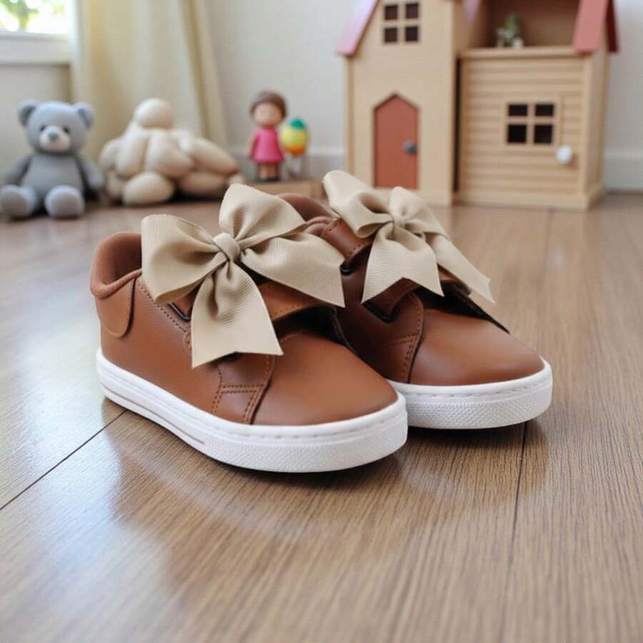 Zapatos de moda para niñas con Moñote de Varios colores - Color sólido, zapatillas de vestir casual con hebilla adhesiva, suela de PVC, forro de tela - Diseño Casual y cómodo - Camel - Ver 1