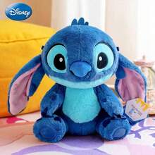 Disney Ba lô hình búp bê nhồi bông Stitch chính hãng, tư thế ngồi với tai có thể cử động, gối nhồi bông Stitch, quà sinh nhật, đồ trang trí nhà cửa, phụ kiện phòng ngủ, thích hợp cho tương tác cha mẹ - con cái, quà tặng búp bê, quà lưu niệm. - Màu xanh lam - Xem 5