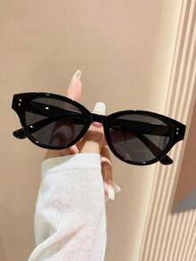 一副男女通用复古猫眼椭圆形时尚眼镜，简约百搭时尚眼镜 - 黑色 - 查看 2