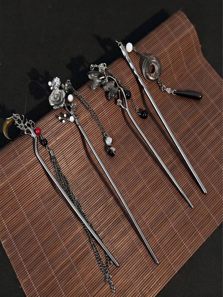 1pc Dark Aesthetic Moon & Butterfly Hair Clip, Retro Floral Bun Hairpin, Niche Hair Accessory Suitable For Parties And Gatherings - Multicolor - View 3