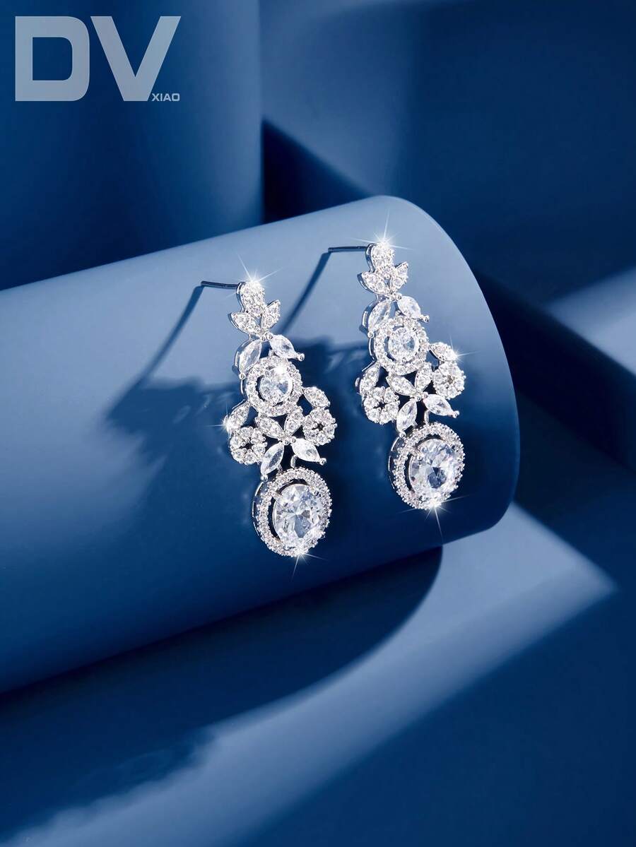 1 Pair Luxury Cubic Zirconia White Gold Plated Pendant Earrings, Elegant Jewelry Gift For Women, Suitable For Date, Wedding, Party, Anniversary, Comes With Gift Box - Silver - View 1
