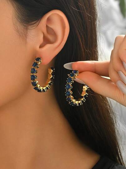 1 Pair Vintage Style Blue Heart-Shaped C-Hoop Earrings, Elegant Jewelry Gift For Women, Suitable For Evening Party And Elegant Outfits