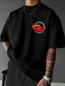 Disney Authorized Lightning McQueen Shirt, Retro Car Movie T-Shirt, Pixar Need For Speed T-Shirt, Streetwear, 220g Pure Cotton Disney Printed Round Neck Short Sleeved T-Shirt, Unisex T-Shirt, Disney Family Travel Vacation Gift Shirt, Racing Enthusiast, Comfortable T-Shirt - 黑色 - 查看 2