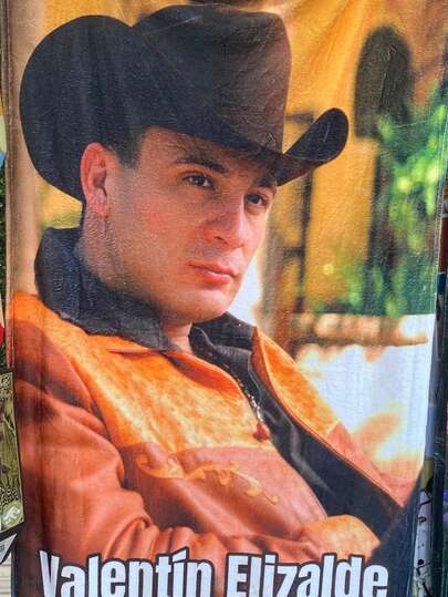 Exclusiva! Cobija Frazada Ultra Suave Valentin Elizalde