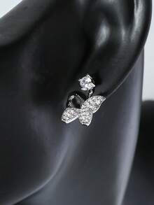 一对闪亮立方氧化锆蝴蝶耳钉，简约优雅，适合女性和女孩日常佩戴，春季新品系列 - 彩色 - 查看 3