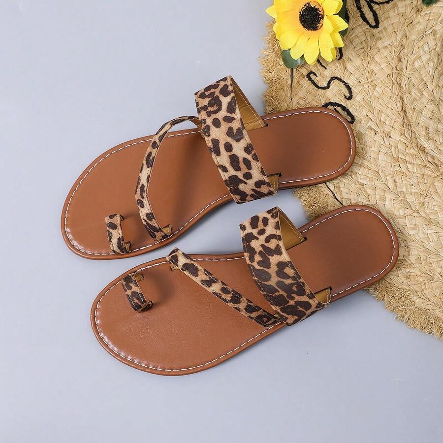 2026 New Women's T-Strap Sandals, Casual Vacation Fashion Flat Toe-Ring Sandals, Versatile Non-Slip Beach Flip Flops - Embroidered Leopard Print - View 1