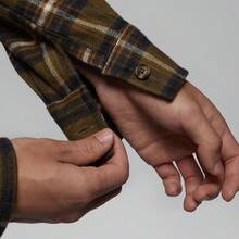 Jordan Men's AS M J BRK FLANNEL GFX LS Woven Long Sleeve Shirt IF1858-265 - Brown - View 3