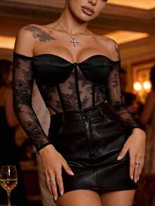 Vexica 女士性感蕾丝单肩束身胸衣，长袖提胸派对夜店装 - 黑色 - 查看 4