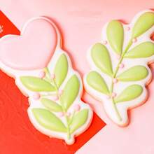 Minimalist Daisy Flower Cookie Cutter Mold, Hand Press Heart Leaf Cookie Stamp, Graduation, Father's Day, Mother's Day, Valentine's Day Party Pastry Cake Decorating Baking Tool, Back To School - View 6