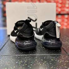 Nike 女士 Air Max 270 缓冲训练运动鞋，休闲运动减震跑步鞋 - 黑色 - 查看 3