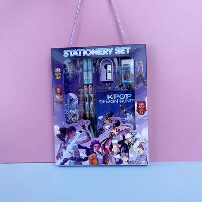 KPOP-Themed Complete Stationery Set - Includes Pencil, Ruler, Pencil Sharpener, Eraser And Other Essential Supplies For K-Pop Idol Fans. Made Of Durable Quality Materials With Vibrant Idol Character Designs. Comes In Gift Box Packaging, Ideal For Back To School, Daily Use, Desk Organization, And Creative Projects. Perfect Gift For K-Pop Fans, Idol Group Enthusiasts, Students, Stationery Lovers, And Collectors.