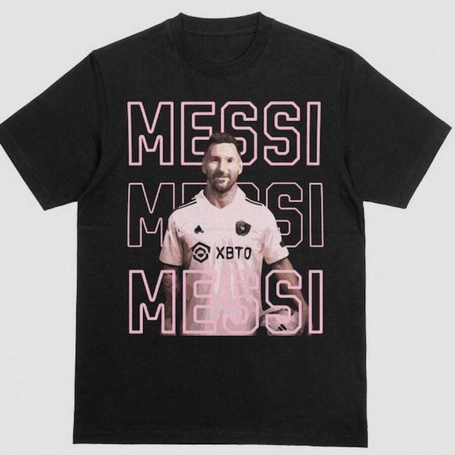 Messis Soccer Player Image_ Shirt Design, Poster - màu đen - Xem 1