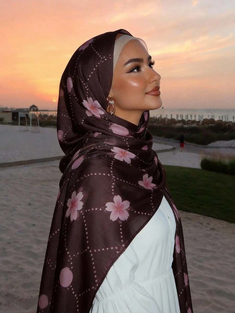 1pc Women's Bohemian Style Digital Print Headscarf/Hijab, Casual Versatile Scarf, Suitable For Daily Wear, Breathable And Lightweight - Multicolor - View 1