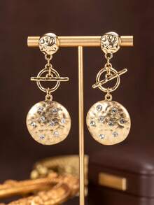 1 par de pendientes de aro vintage de moda con diseño geométrico martillado y texturizado, con detalles brillantes de diamante de imitación, pendientes que llegan hasta los hombros - Amarillo Oro - Ver 3