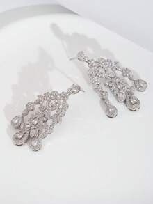 一套奢华立方氧化锆水滴形耳环，适合女士婚礼和派对佩戴，不含礼盒 - 銀色 - 查看 5