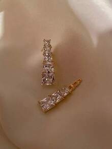 1 par de pendientes cuadrados de uso diario versátil y de lujo minimalista con detalles de pedrería desmontables en forma de V - Dorado - Ver 5