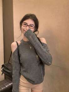 Women's Autumn/Winter Hollow Out Shoulder Cutout Knit Sweater, Sweet & Cute, Loose Fit, Flattering, Lightweight Pullover - Grey - View 6