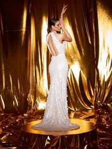 White Sequin Backless Halter Mermaid Maxi Dress, Suitable For Women To Attend Evening Galas And Events Party Spring Wedding - White - View 7