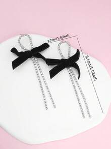 1 par de pendientes con lazo de strass, estilo de moda y caliente, adecuados para festivales y fiestas a juego con atuendos, muy elegantes - Plateado - Ver 4