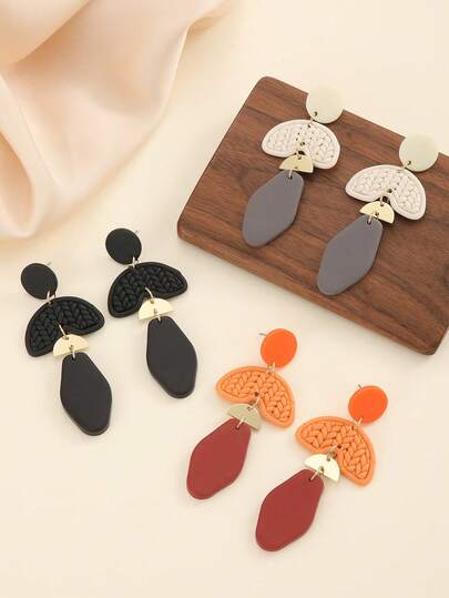 1 Set Abstract Geometric Polymer Clay Drop Earrings For Women, Modern Art Irregular Pebble Pendant With Faux Knitted Texture Semicircle, Gold Metal Splicing Statement Jewelry, Lightweight Boho Accessories For Daily Wear Party Gift