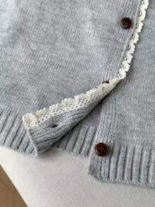 女士休闲可爱撞色蕾丝单排扣针织背心，无袖圆领街头学院风，适合春夏外出、约会、通勤、旅行、下午茶等场合。 - 灰色 - 查看 5