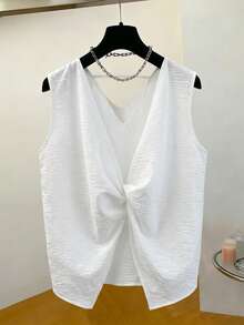 Women's New White V-Neck Sleeveless Double Layer Back Twist Tank Top, Fashion Casual Simple Elegant Basic Style Commuting Vacation Party Beach Going Out Pullover Top, Spring And Summer - White - View 2