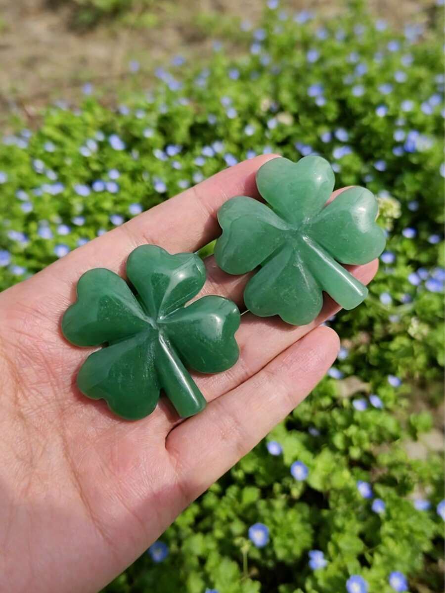 1 viên đá thạch anh Aventurine xanh tự nhiên hình cỏ bốn lá, phong cách Bohemian, đá năng lượng Reiki Chakra, đá hình cỏ bốn lá, bề mặt nhẵn mịn, East Ling, chạm khắc. - màu xanh lá - Xem 1