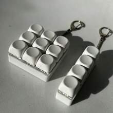 1个多功能键帽钥匙扣 - 4/9键按压玩具，成人减压玩具，DIY键盘点击器，专注娱乐 - 彩色 - 查看 1