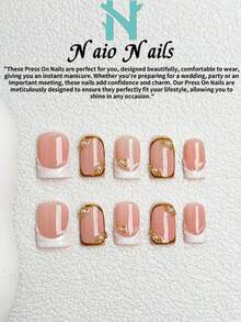 NAIO 10片/套 春夏手工按压式美甲贴片，短方形甲片，Y2K 复古风，金色法式凝胶美甲设计，饰以金色珠子和仿珍珠。适合女性和女孩，可用于派对、日常佩戴，附赠工具包，是送给女士美甲爱好者的绝佳礼物。 - 彩色 - 查看 2