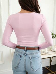 极简性感镂空低胸蝴蝶结双层修身休闲露脐上衣，适合休闲、街头、约会、派对、音乐节、度假等场合，女士款 - 粉色 - 查看 5