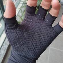 Compression Cycling Gloves, Road/Mountain Bike Gear, Half Finger Gloves For Men & Women, Anti-Slip Breathable, Prevent Calluses, Summer Breathable Anti-Slip - Black - View 5