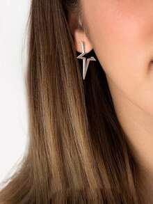 时尚独特个性化朋克极简主义尖刺吊坠耳环，男女皆宜 - 银色低过敏性吊坠耳环，可佩戴于耳骨，几何造型，适合各种耳廓。 - 銀色 - 查看 3