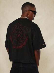 SUMWON Short-Sleeved Cropped T-Shirt With A Fitted Cut And Embroidered Print On The Back - Black - View 6