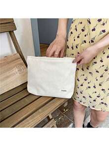 1Pc Letter Graphic Zippered Makeup Bag, Makeup Bag Makeup Pouch Skincare Bag Toiletry Bag Packing Cubes, Travel Essentials Cruise Essentials Dorm Essentials, Wedding Bridesmaid Gifts, Mom Gifts, Birthday Gifts, Gifts For Friends And Teachers, Home Decor, Bathroom Living Room Bedroom Decor, Bathroom Organizer, Jewelry Organizer, Lip Oil Organizer, Nail Polish Organizer, Travel Essential, Travel, Valentine's Day, Room Decor, Purse Essentials, Makeup Bags For Women, Purse Essential Items, Cruise Essential, Designer Handbags, Basics, Vanity Essentials, Room, Cute Makeup Bag - trắng - Xem 6