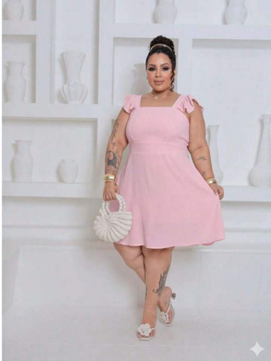 Vestido Curto Plus Size Tecido Duna com Babado na Alça e Elástico nas Costas Forrado GG G2 - Rosa Bebê - Visão 1