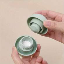 1 chiếc máy nghiền và cắt thuốc 4 trong 1 cầm tay kèm khay chia thuốc - Máy chia thuốc đa năng nhỏ gọn dành cho thuốc viên nhỏ, bao gồm cốc đựng có thể tháo rời, chất liệu PP bền. - Nhiều màu - Xem 2