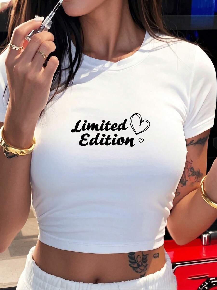 Women's White Crop Top - Limited Edition Design, Soft Cotton Blend, Perfect For Casual &  Looks - 白色 - 查看 1