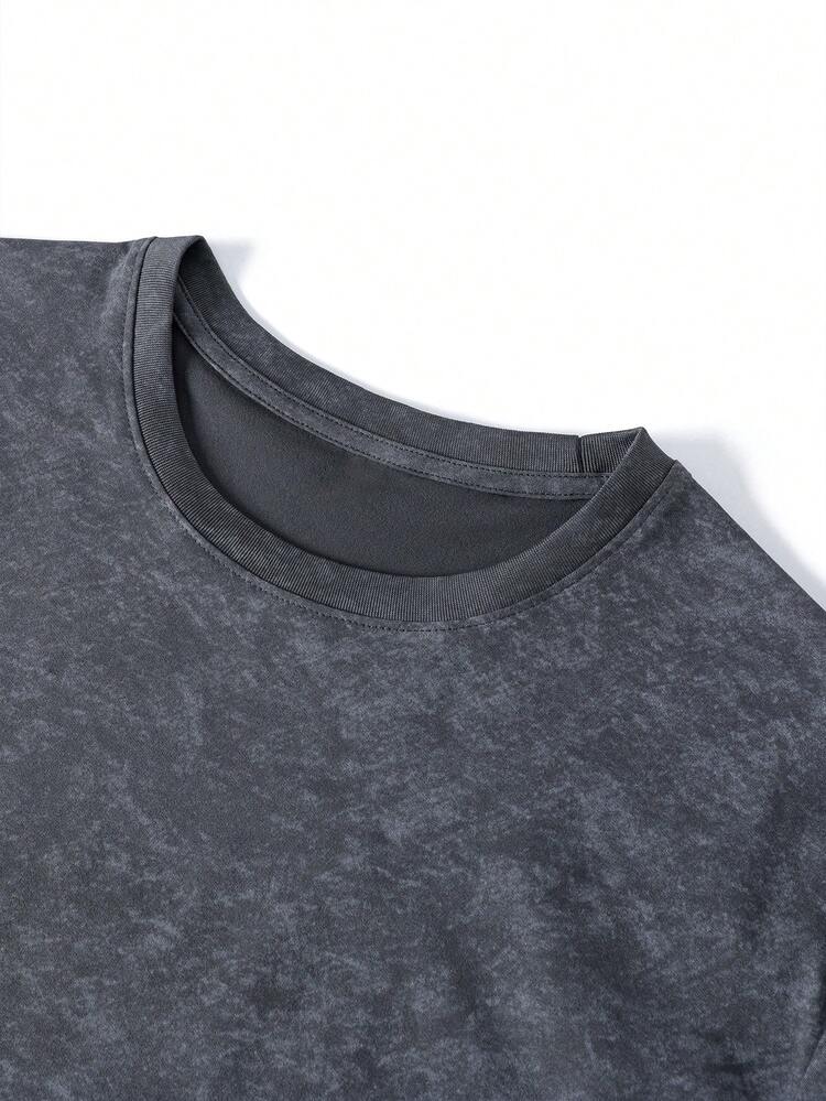 Men's Fashionable Versatile Funny Cat & Snowflake Print Round Neck T-Shirt, Summer - Dark Grey - View 3